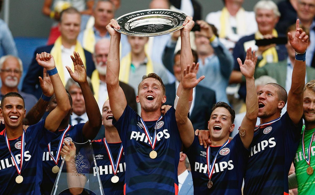 2015-PSV-Eindhoven-Luuk-de-Jong.jpg
