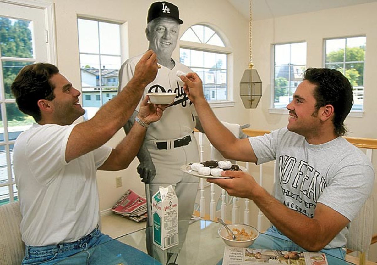 140428141304-eric-karros-single-image-cut.jpg