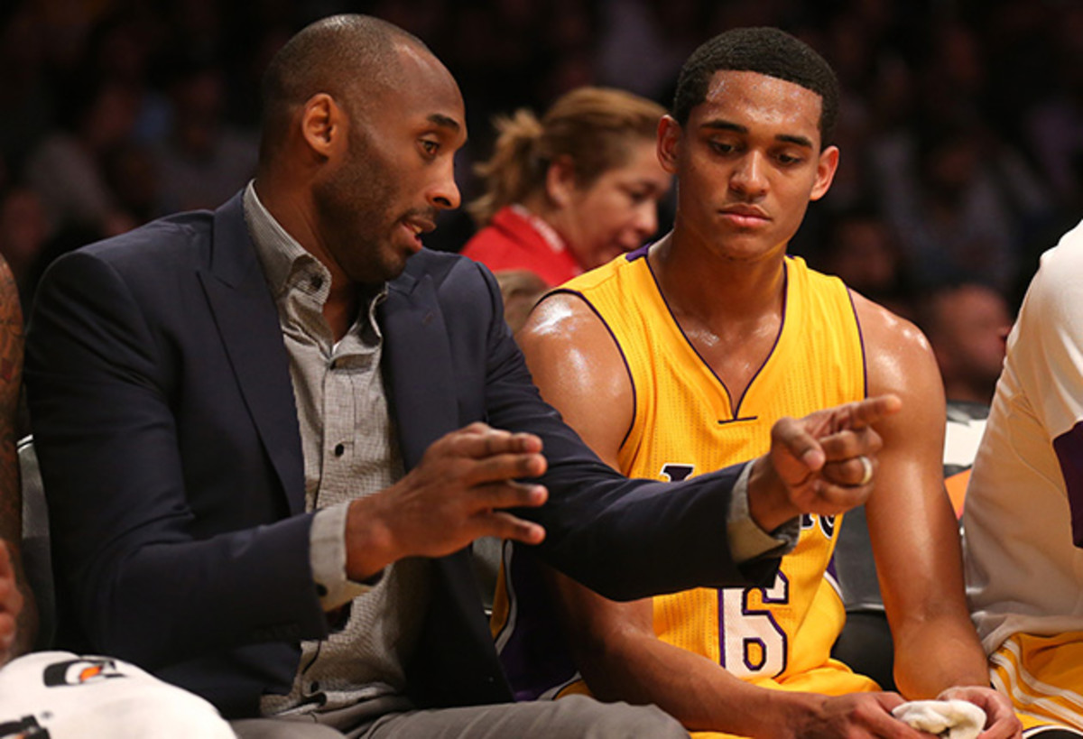 kobe_bryant_injury.jpg