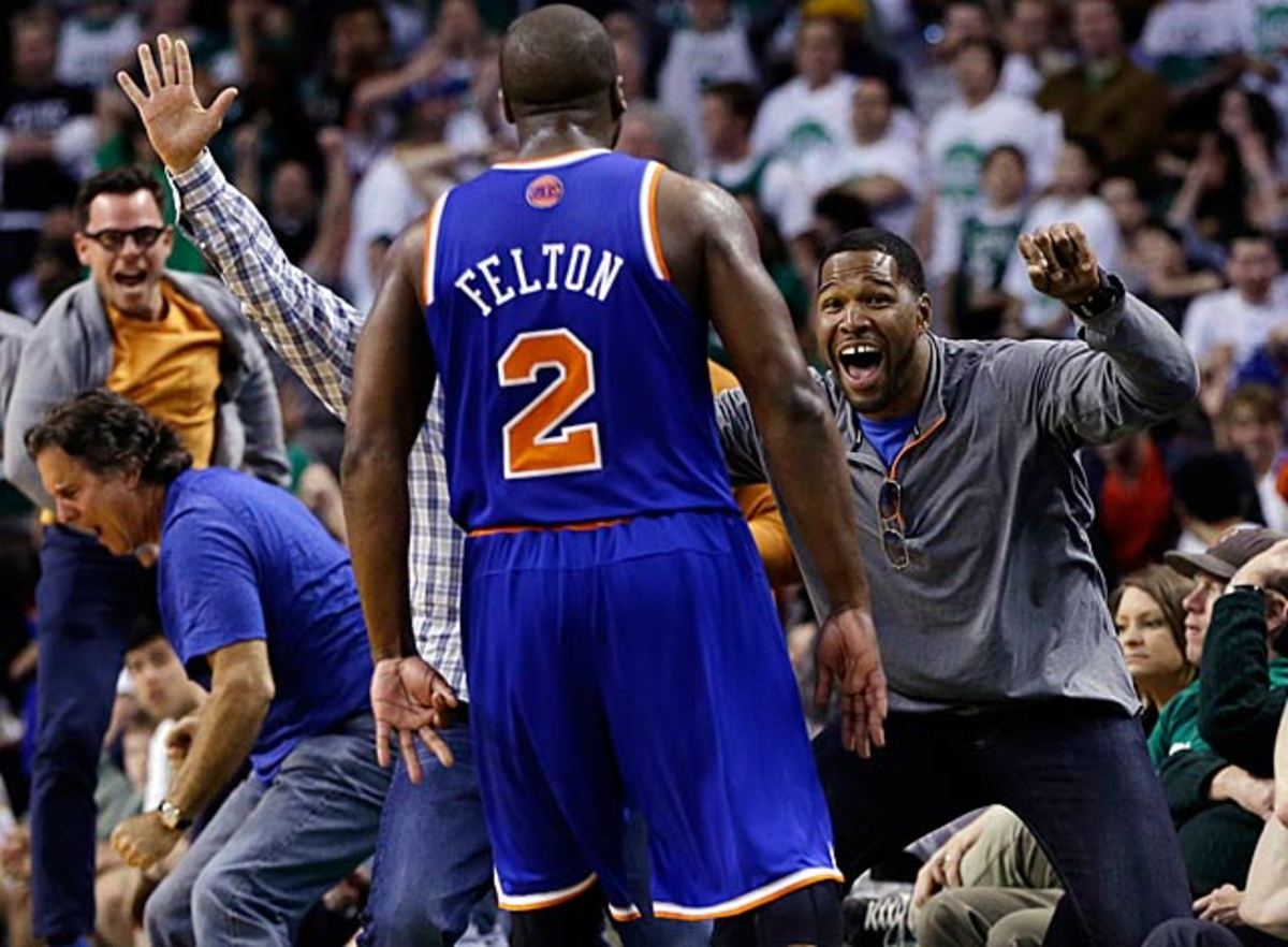 140216131225-michael-strahan-single-image-cut.jpg