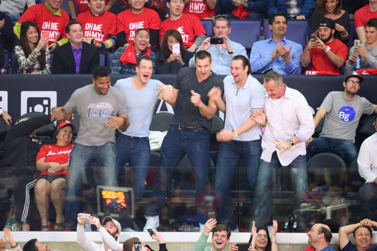 rob-gronkowski-clippers5.jpg