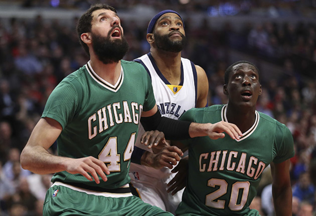 bulls_bench.jpg