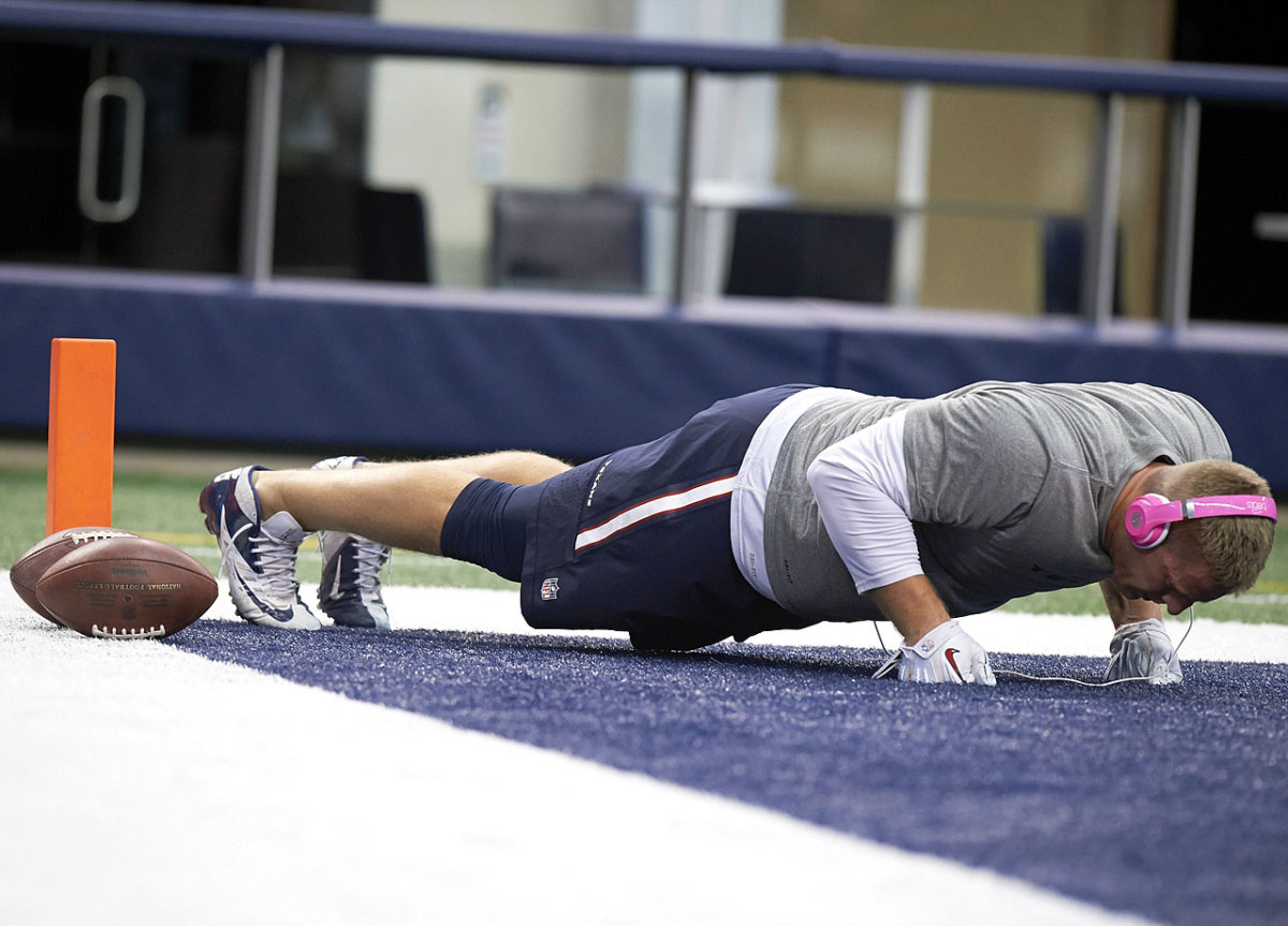 2014-1005-JJ-Watt-X158752_TK1_076.jpg