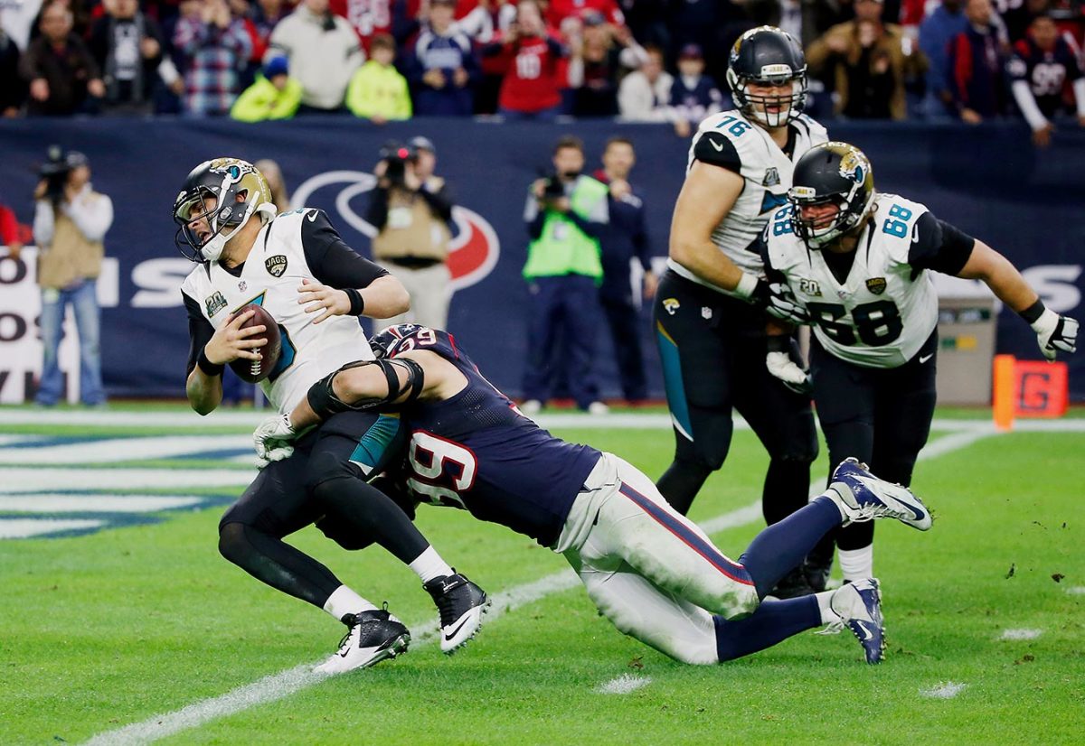 Jacksonville-Jaguars-Blake-Bortles-sacked.jpg