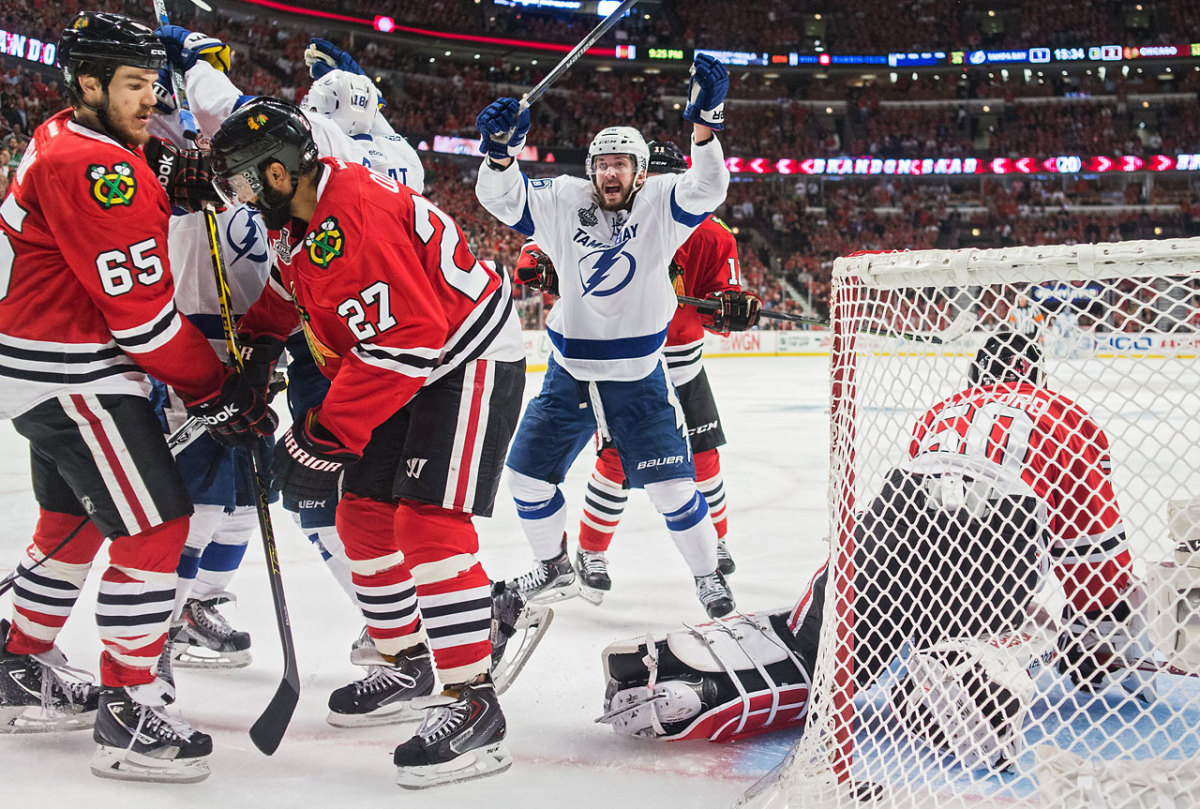 Stanley-Cup-Game-3-r.jpg