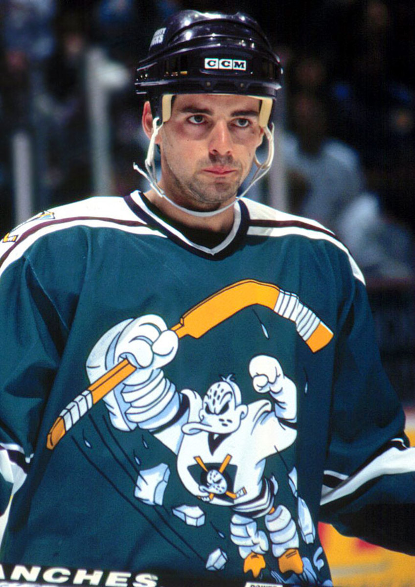 Anaheim-Mighty-Ducks-Jason-York.jpg