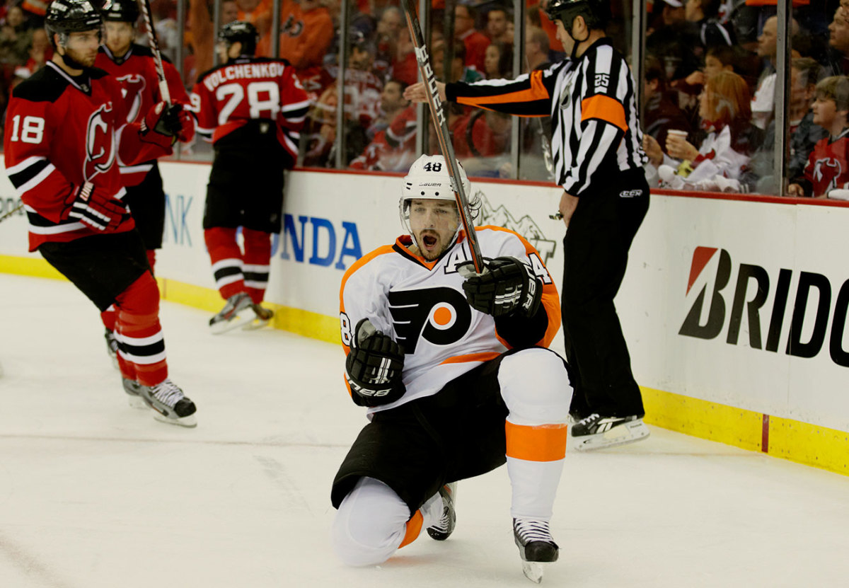 Daniel-Briere-op3j-25653.jpg