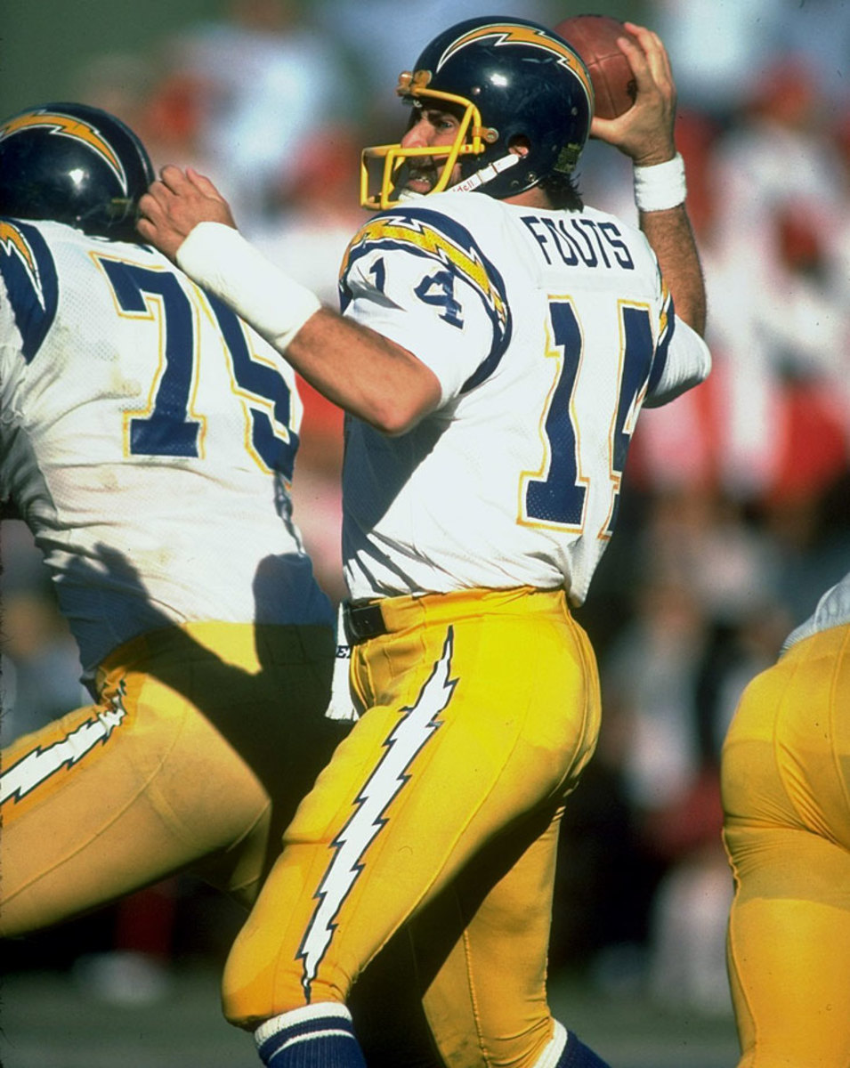 14-Dan-Fouts-05007418.jpg