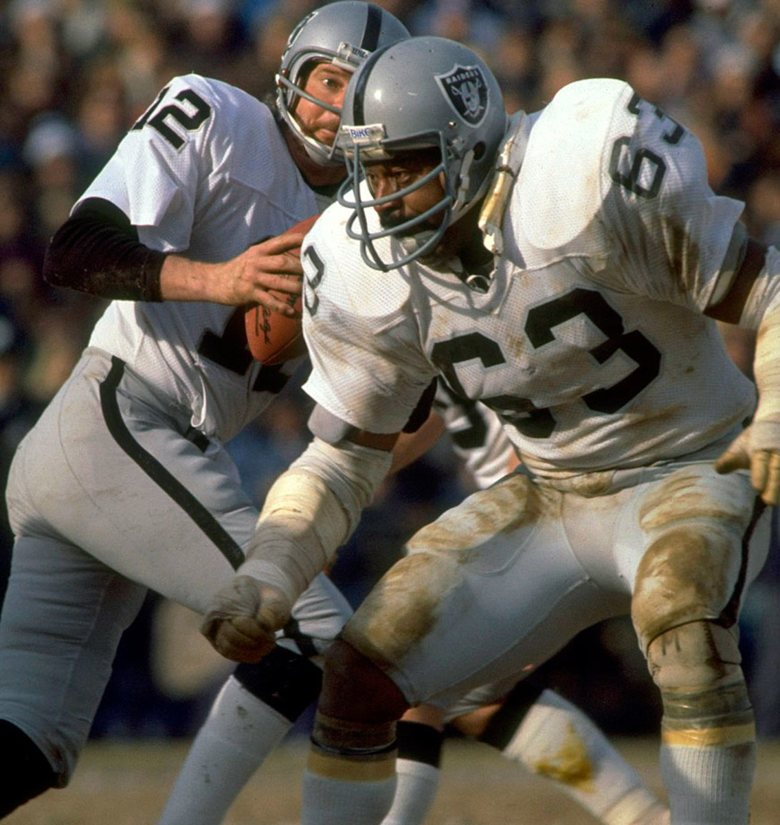 63-Gene-Upshaw-05349815.jpg