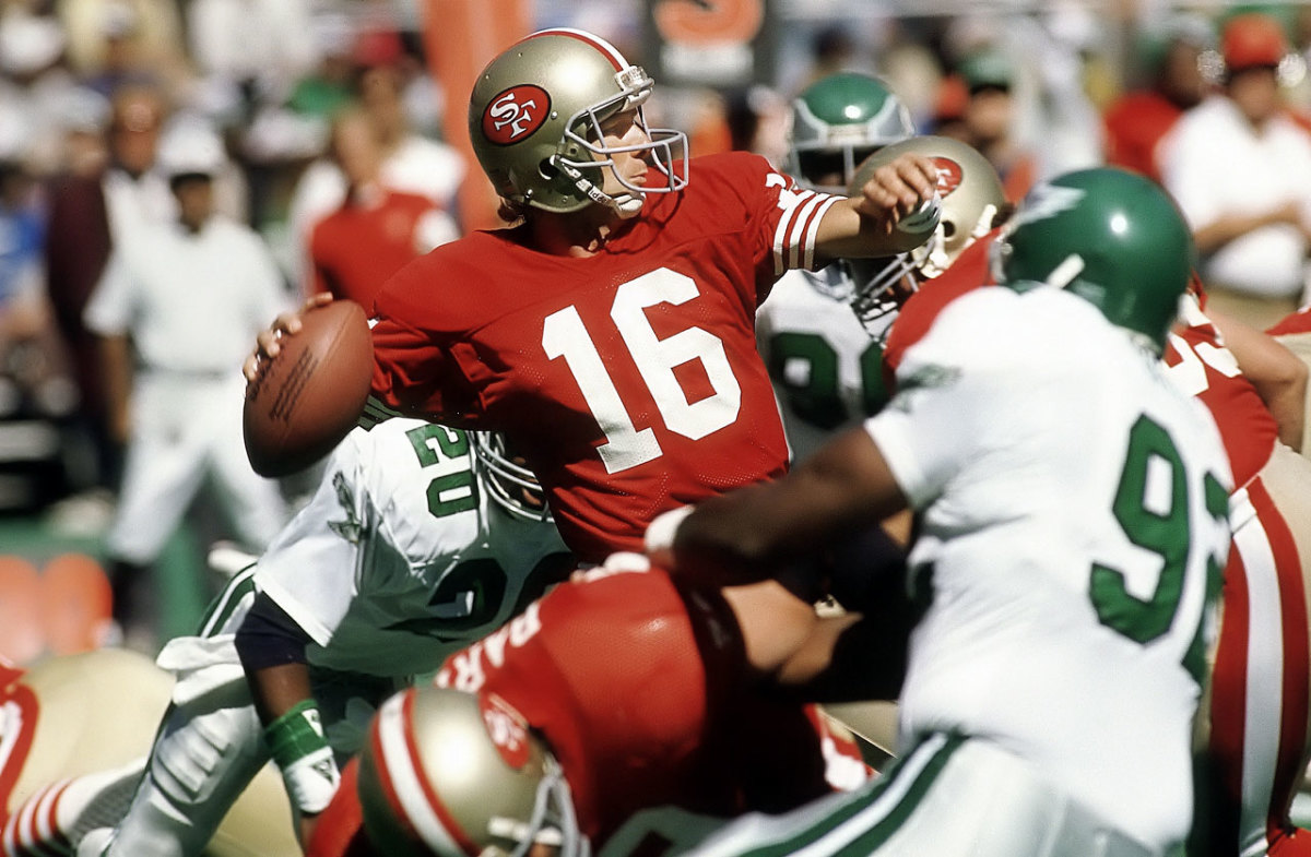 16-Joe-Montana-001065539.jpg
