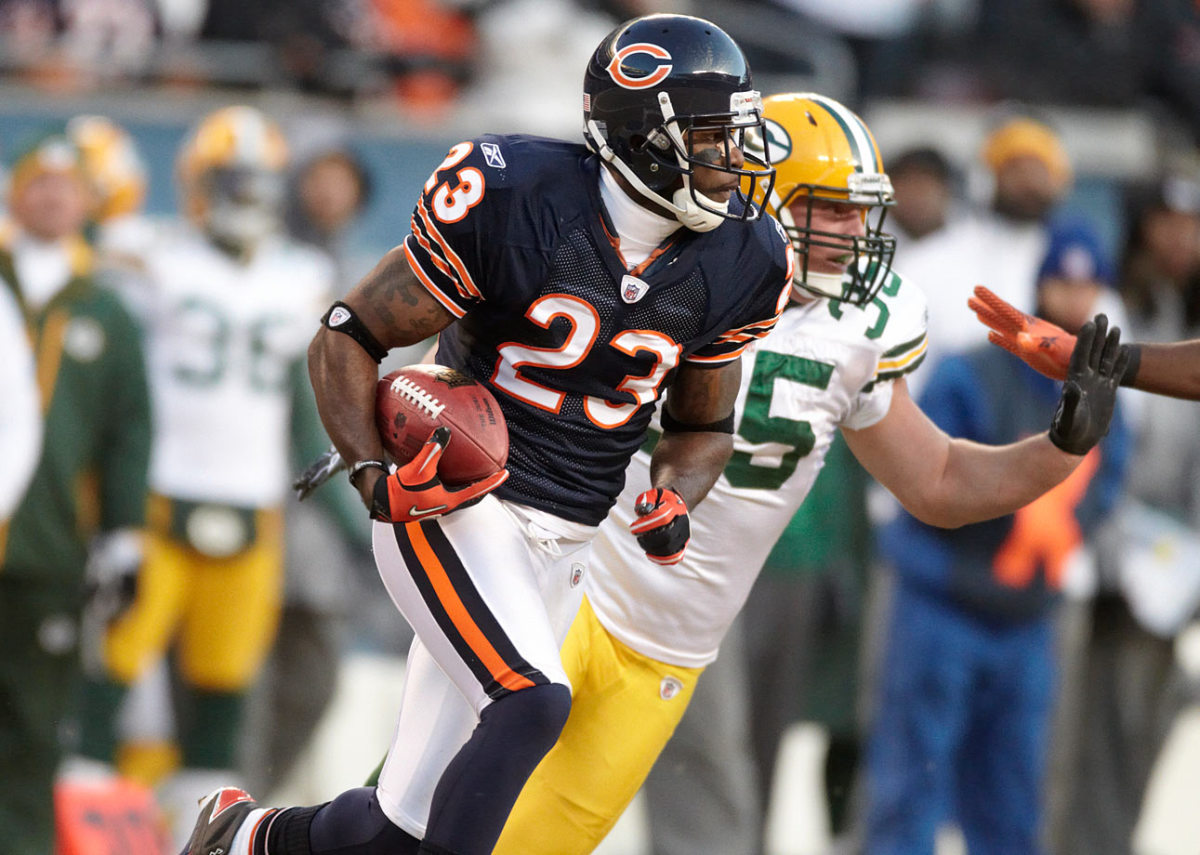23-Devin-Hester-opxu-32200.jpg