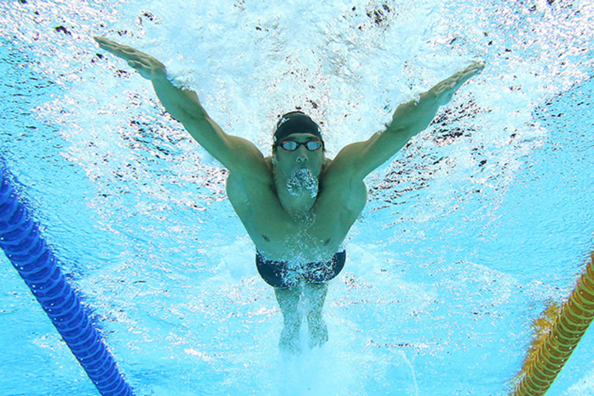 whoop-wearable-fitness-tracker-lebron-james-michael-phelps-630.jpg