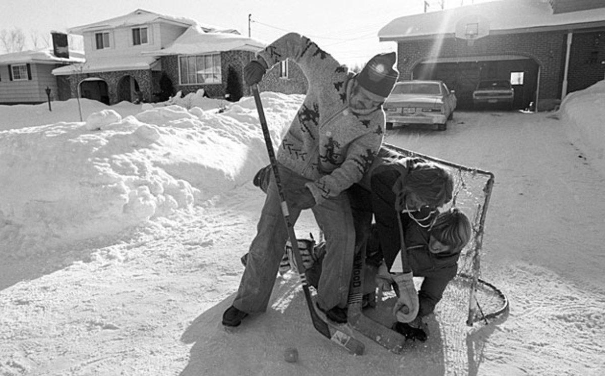 gretzky-driveway-lane-stewart.jpg