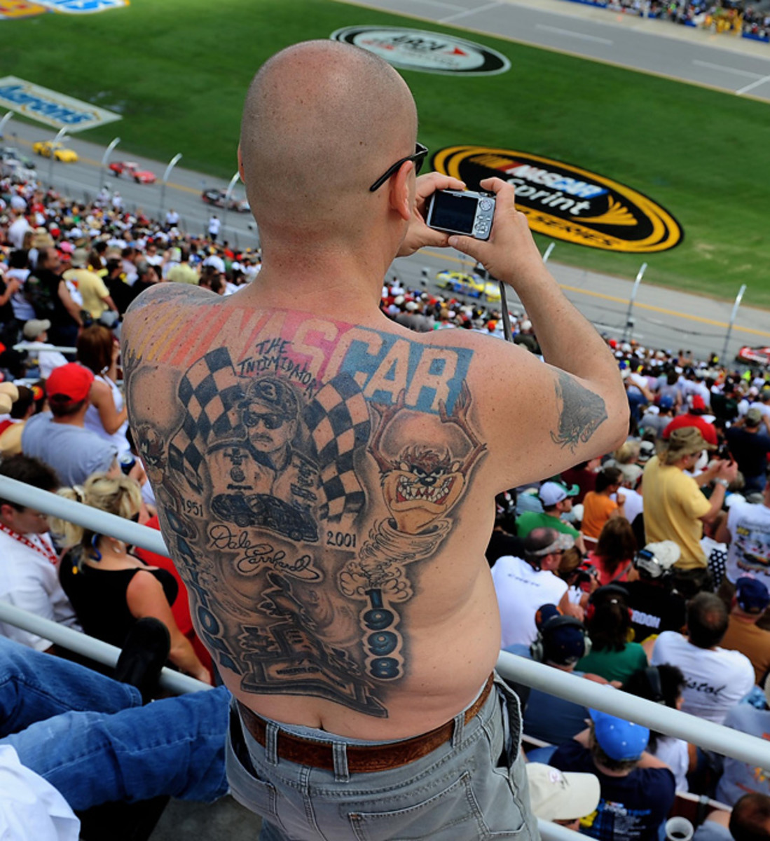 nascar.jpg