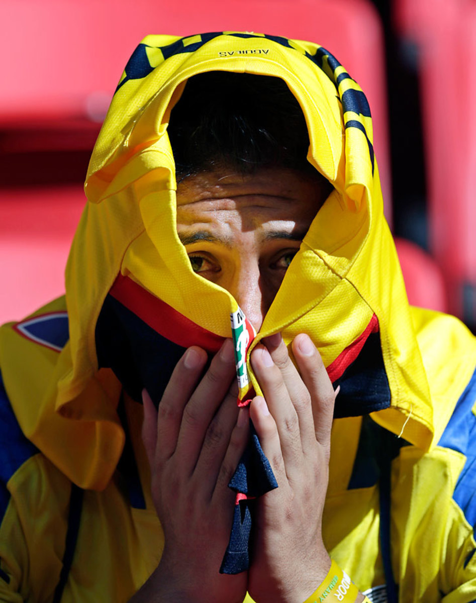 ecuador-fan.jpg