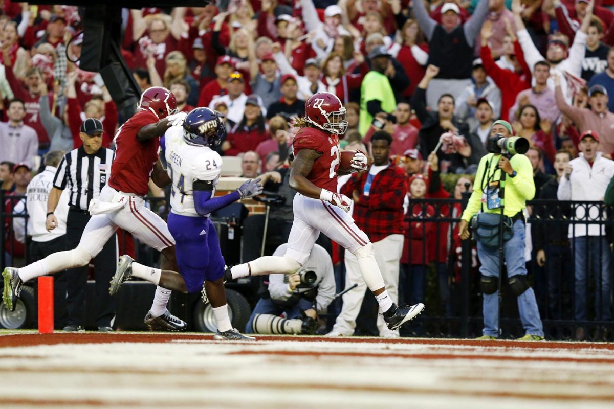 2014-1122-Alabama-Western-Carolina-Derrick-Henry.jpg