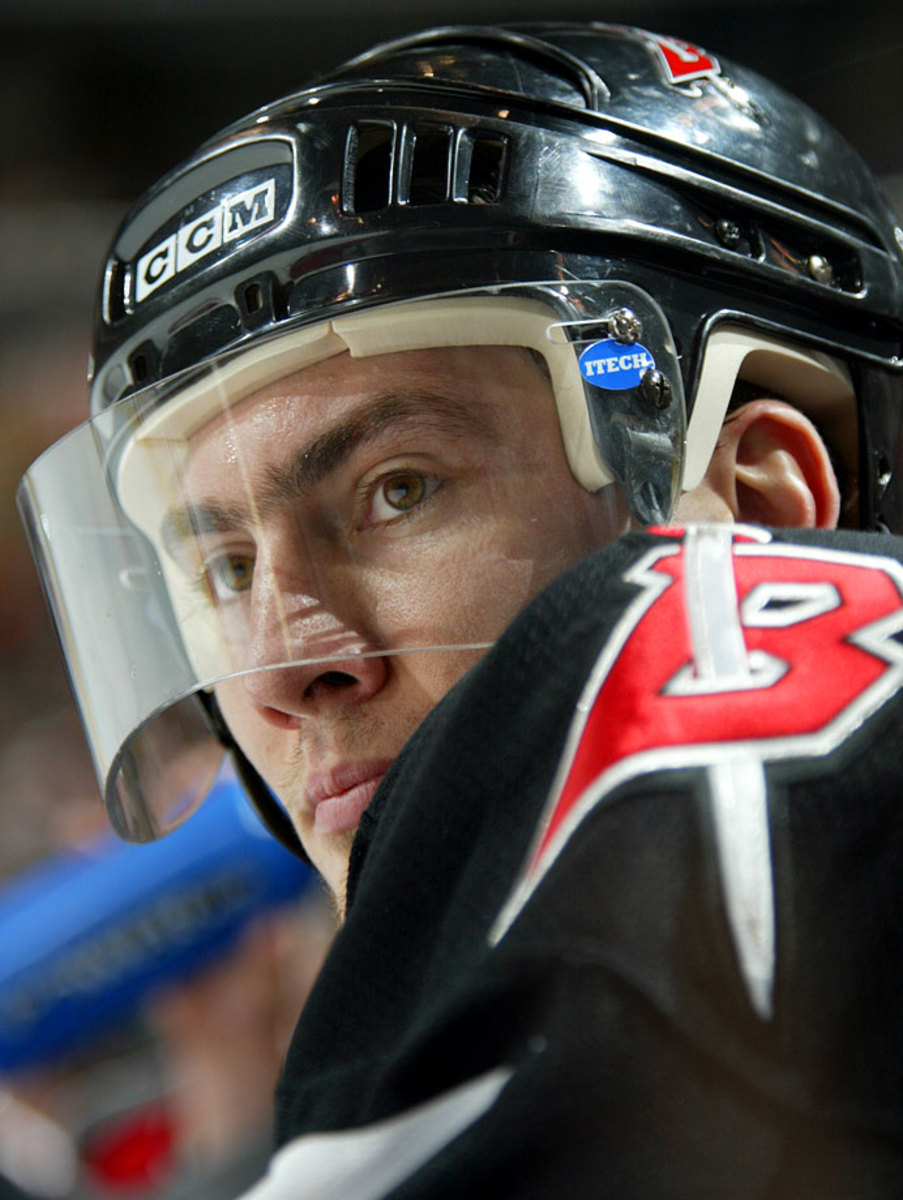 Miroslav-Satan-unibrow.jpg