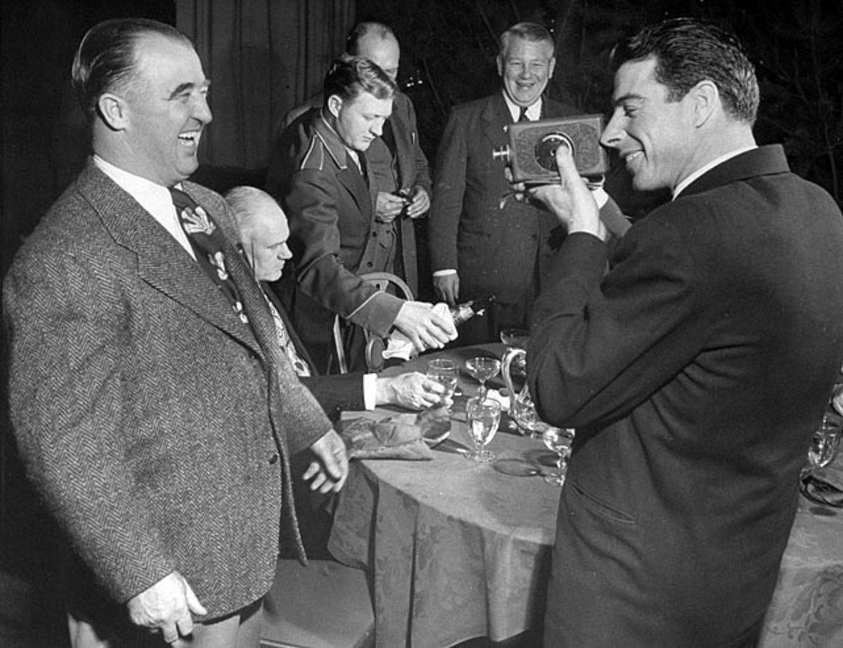 1948.b.joe-dimaggio.jpg