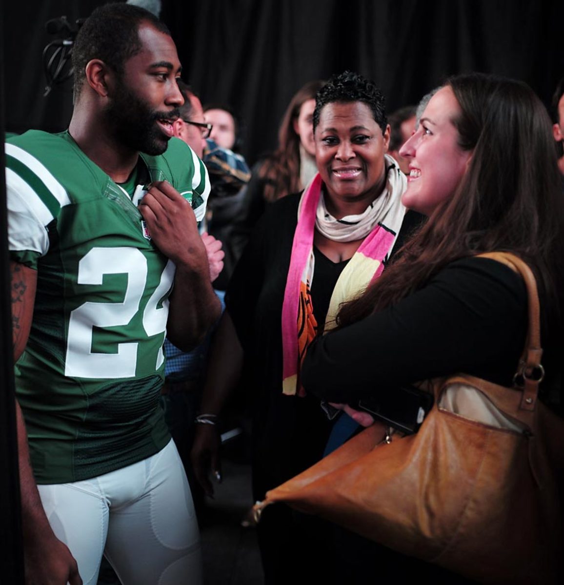 darrelle-revis-X159579_TK1_916.jpg