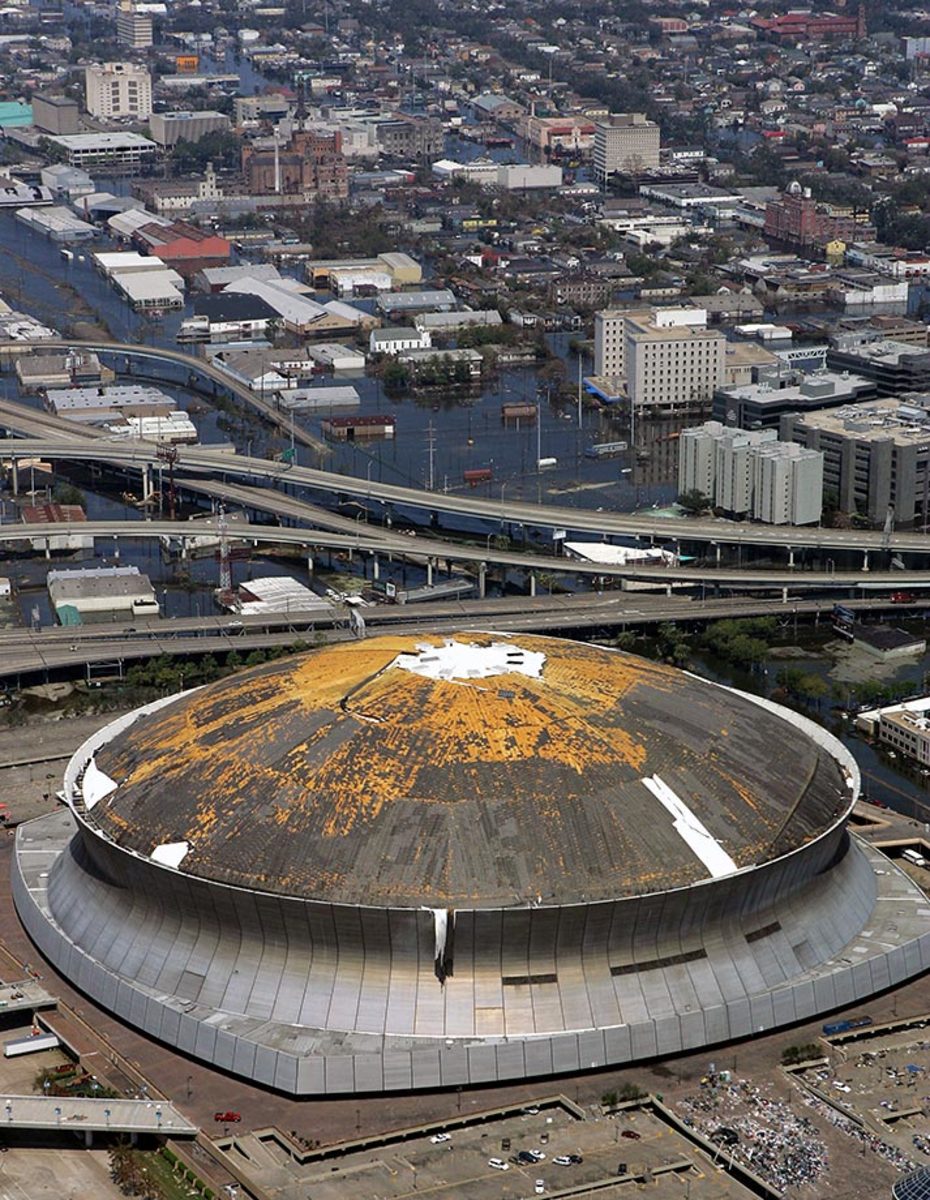 03-Superdome-roof-peeling-SAINTS-HOME-FIELD.jpg