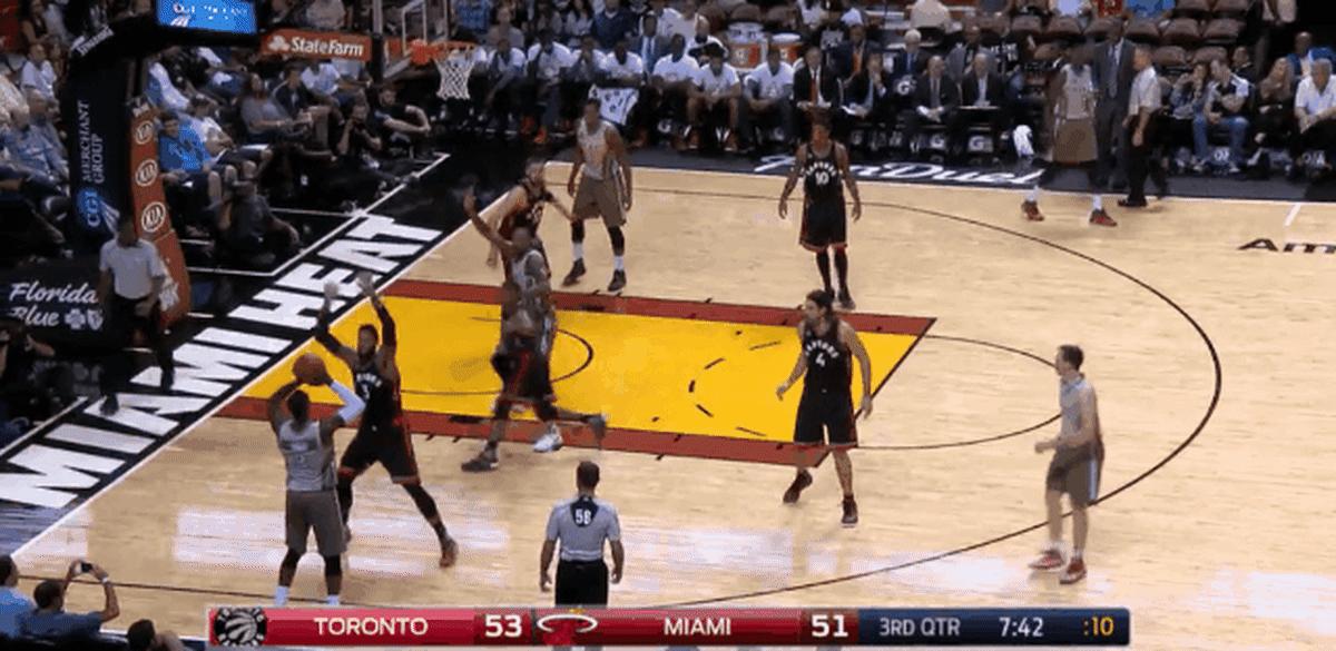scola_in_trouble.gif