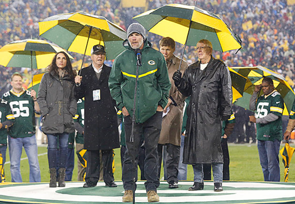 favre-jersey-retired-inline.jpg