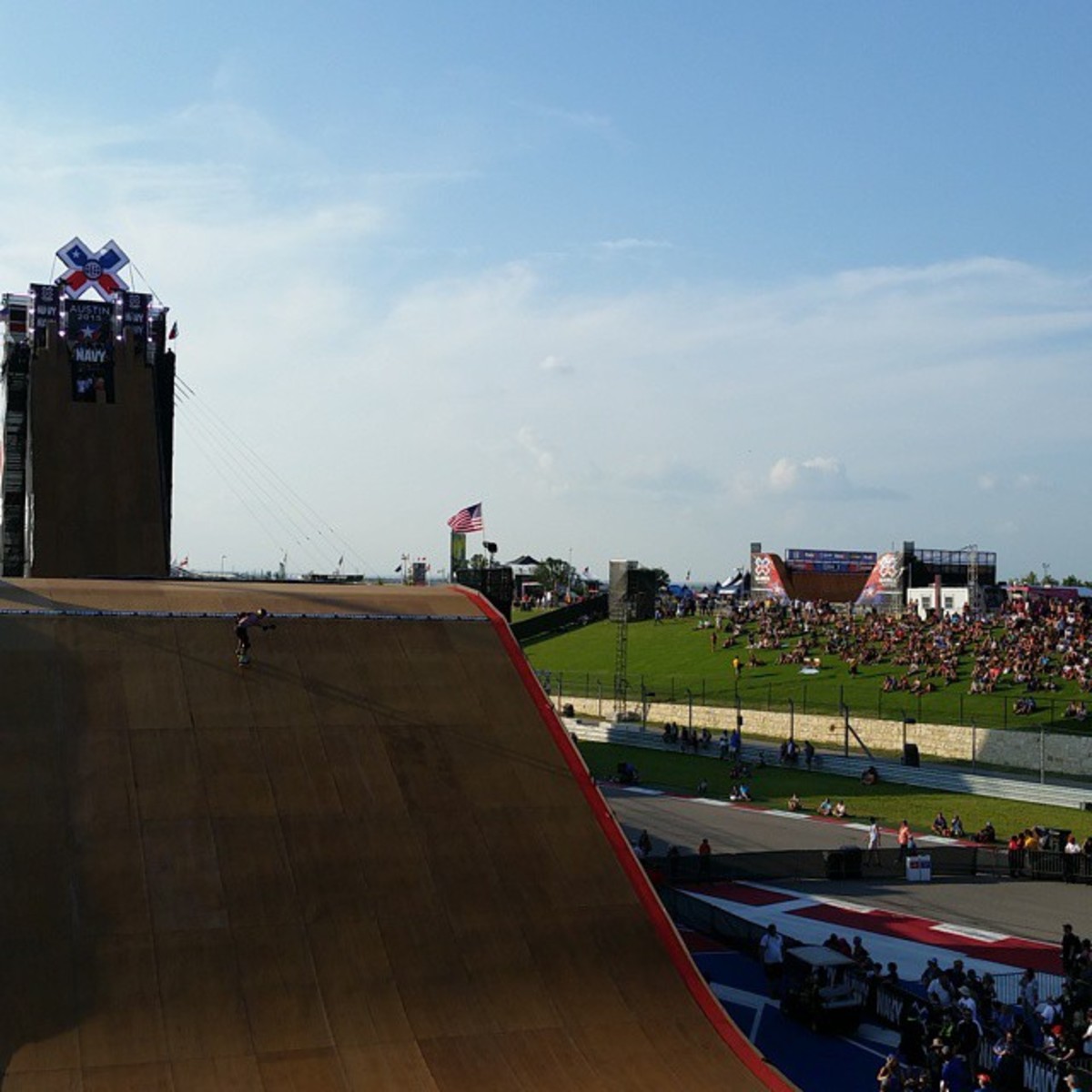 11417445_1398583360471956_1443204573_n.jpg