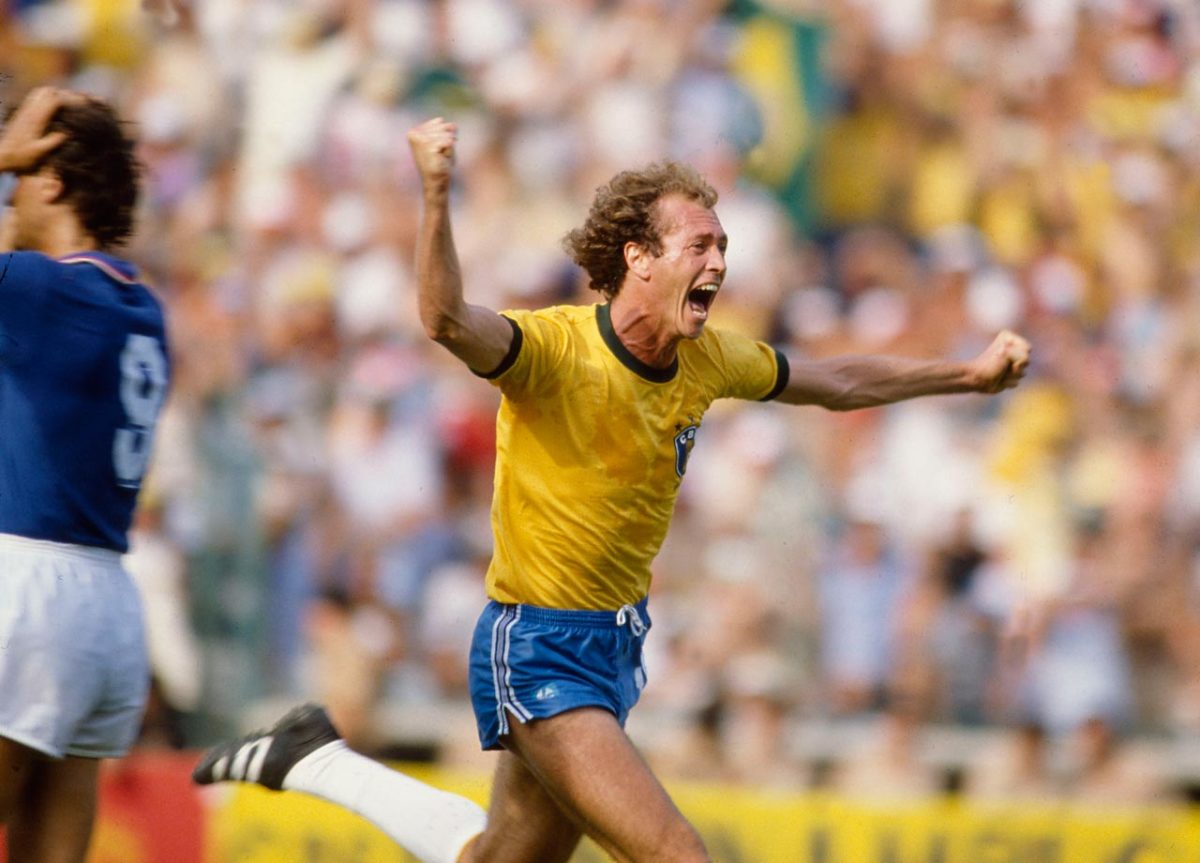 1982-falcao-celebrates-vs-italy.jpg