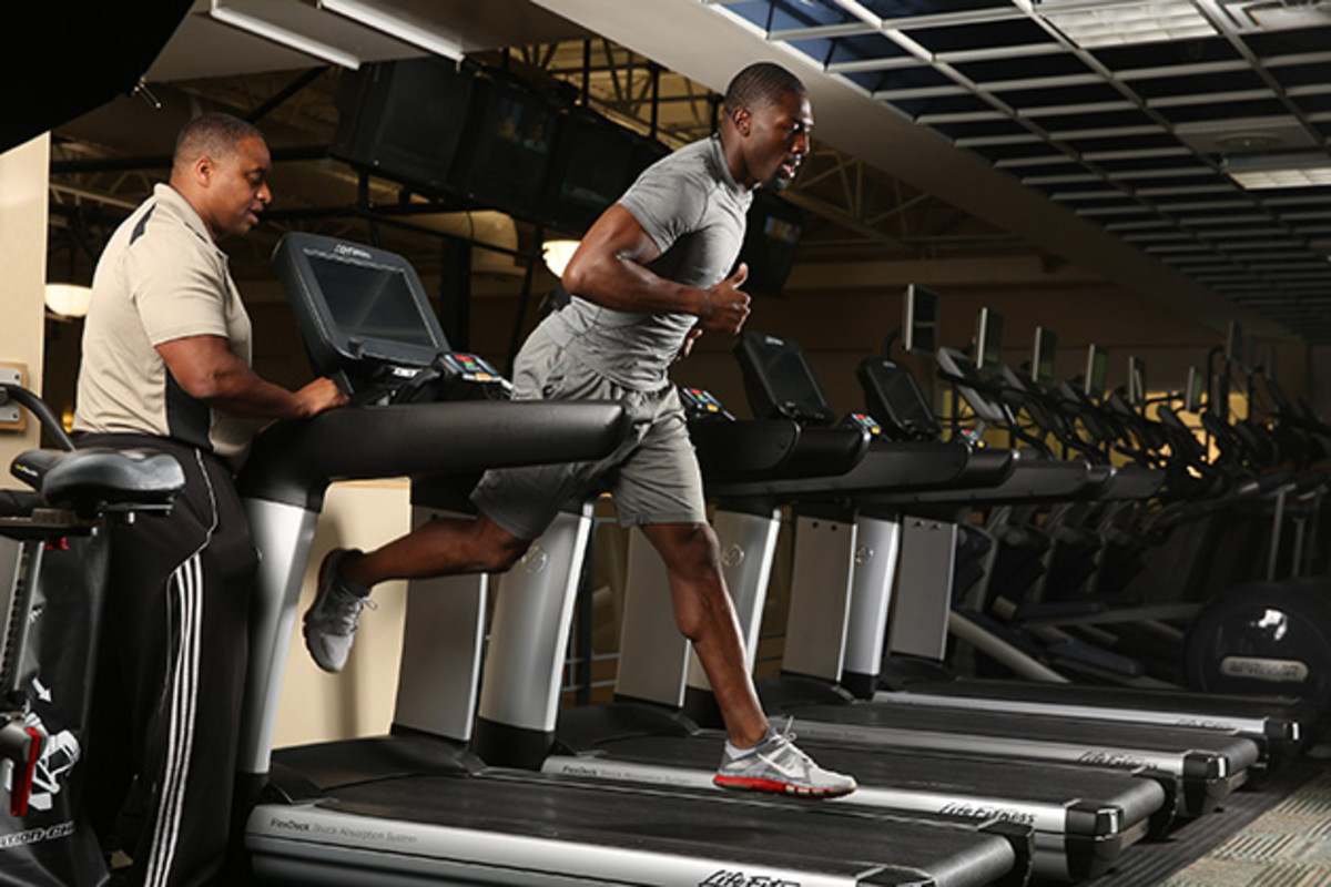 greg-jennings-training-nfl-miami-dolphins-630-3.jpg