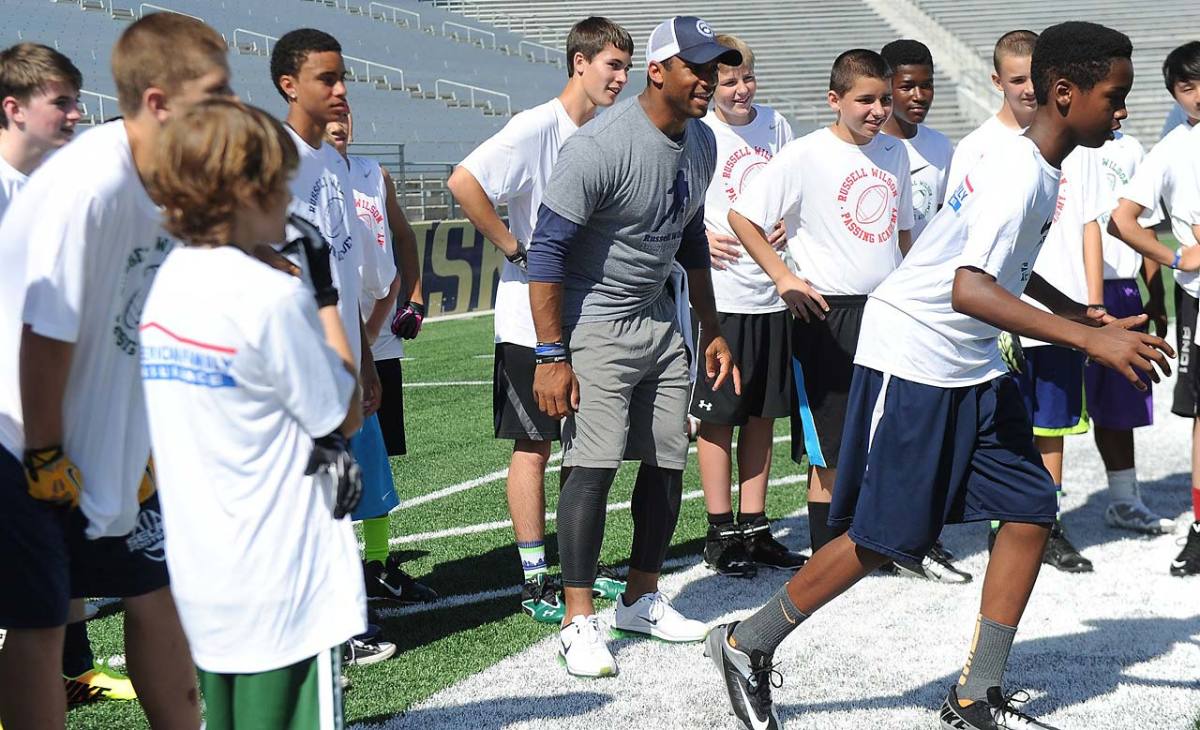 Russell-Wilson-25.jpg