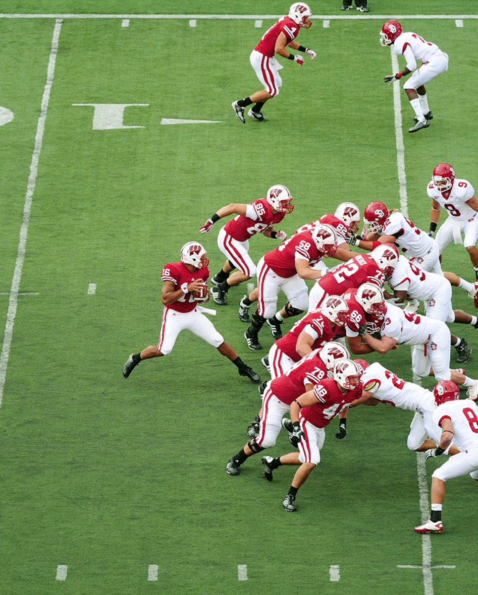 2011-0924-Russell-Wilson-op2b-178-rawfinal.jpg