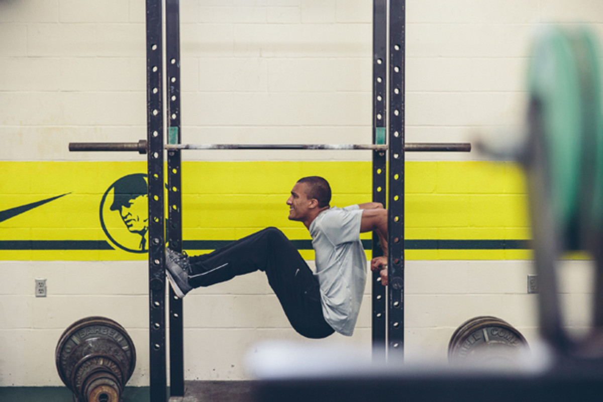 ashton-eaton-nike-training-inner-strength-workout-630.jpg