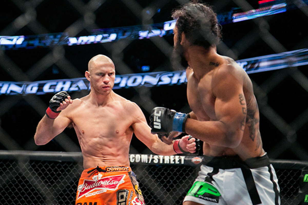 donald-cerrone-rafael-dos-anjos-ufc-on-fox-17-630.jpg