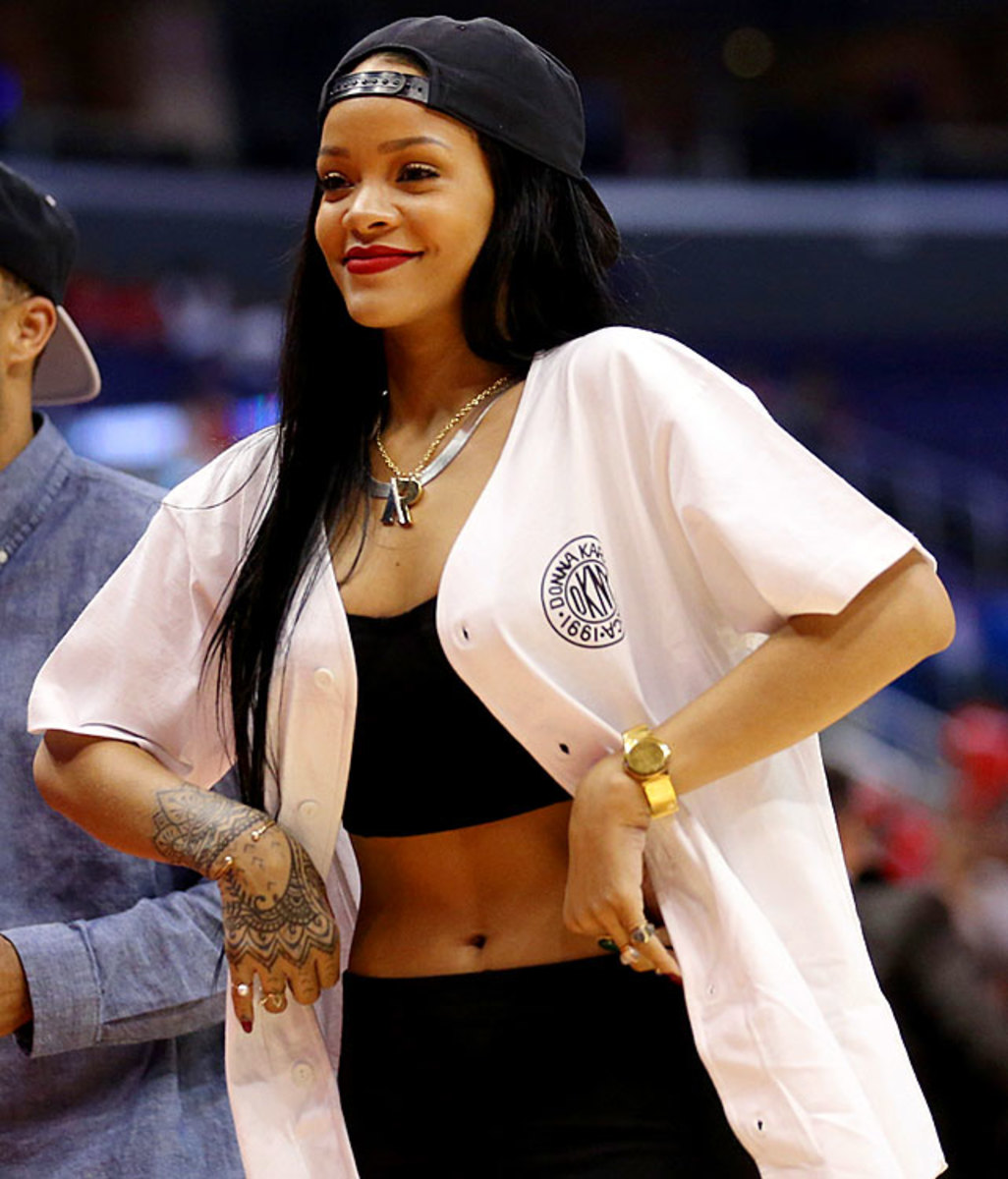 140512122007-rihanna-0509-single-image-cut.jpg