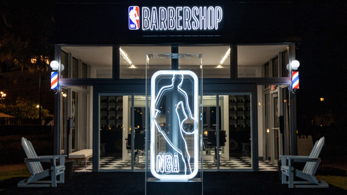 SHOP THUMB