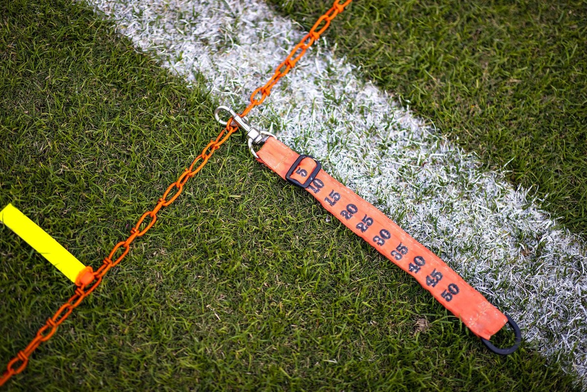 NFL chain crew clip
