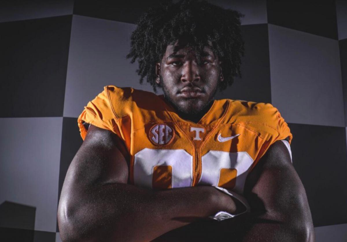 Isaac-Washington-Vols-1024x715