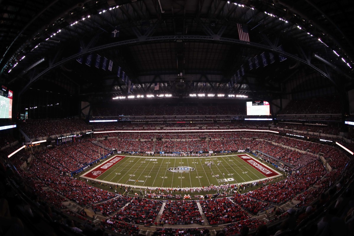 Lucas Oil Stadium