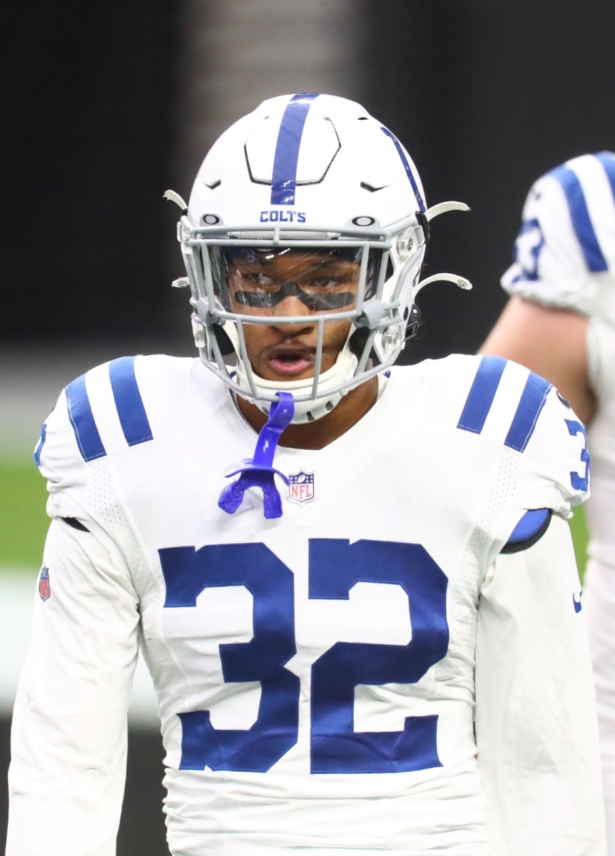 Dec 13, 2020; Paradise, Nevada, USA; Indianapolis Colts safety Julian Blackmon (32) against the Las Vegas Raiders at Allegiant Stadium.