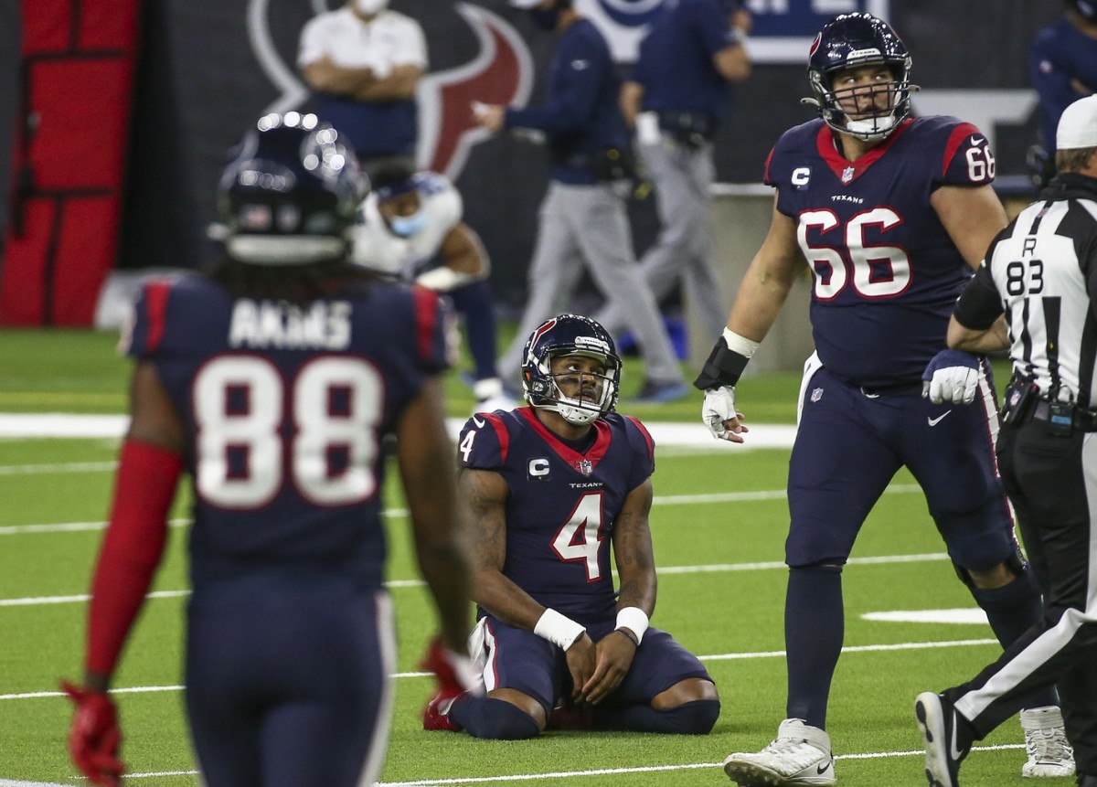 Deshaun Watson Knees © Troy Taormina-USA TODAY Sports