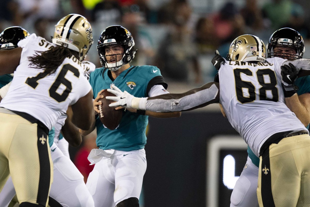 Devaroe Lawrence #68 for the New Orleans Saints
