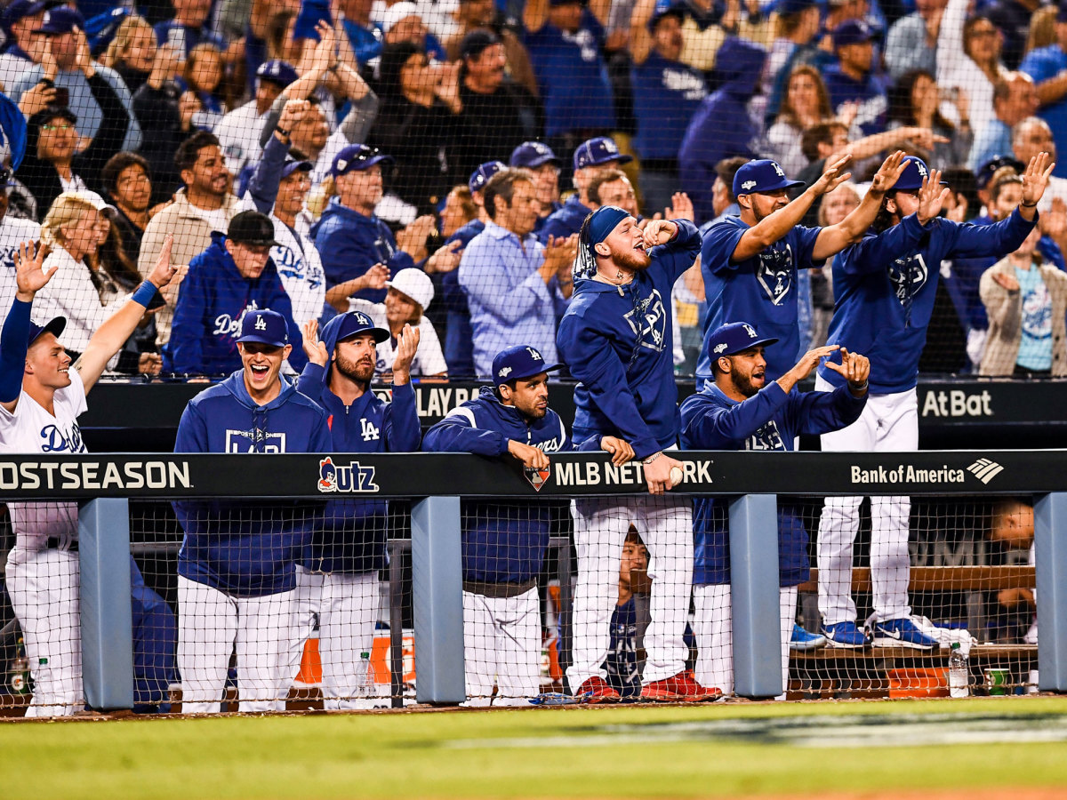 dodgers-bench