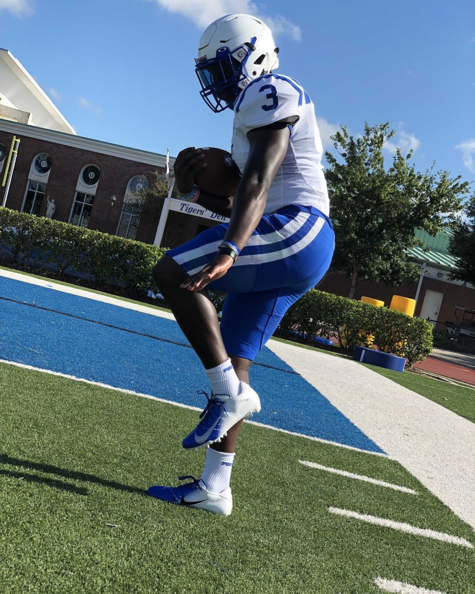 Via Ricky Parks Twitter (@_RParks3)