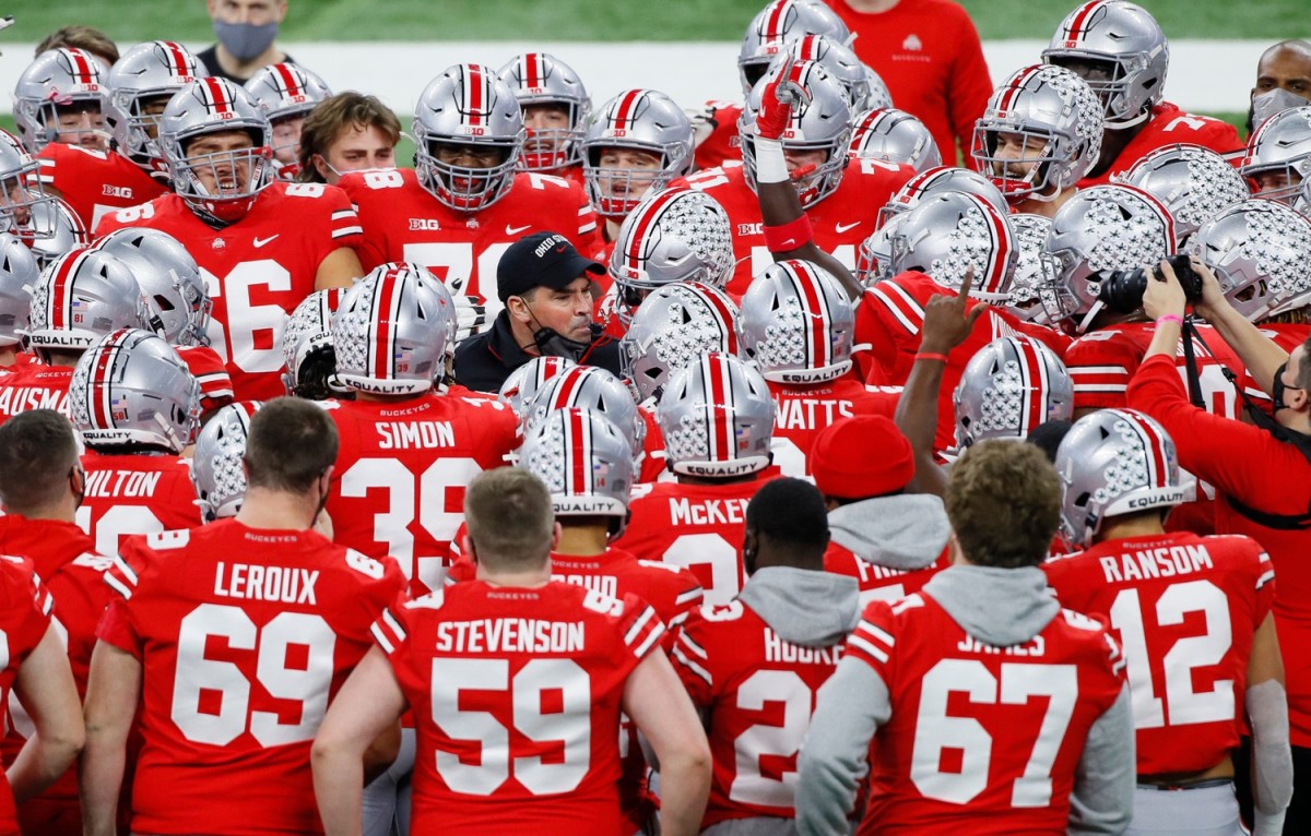 OhioStateRyanDayHuddle