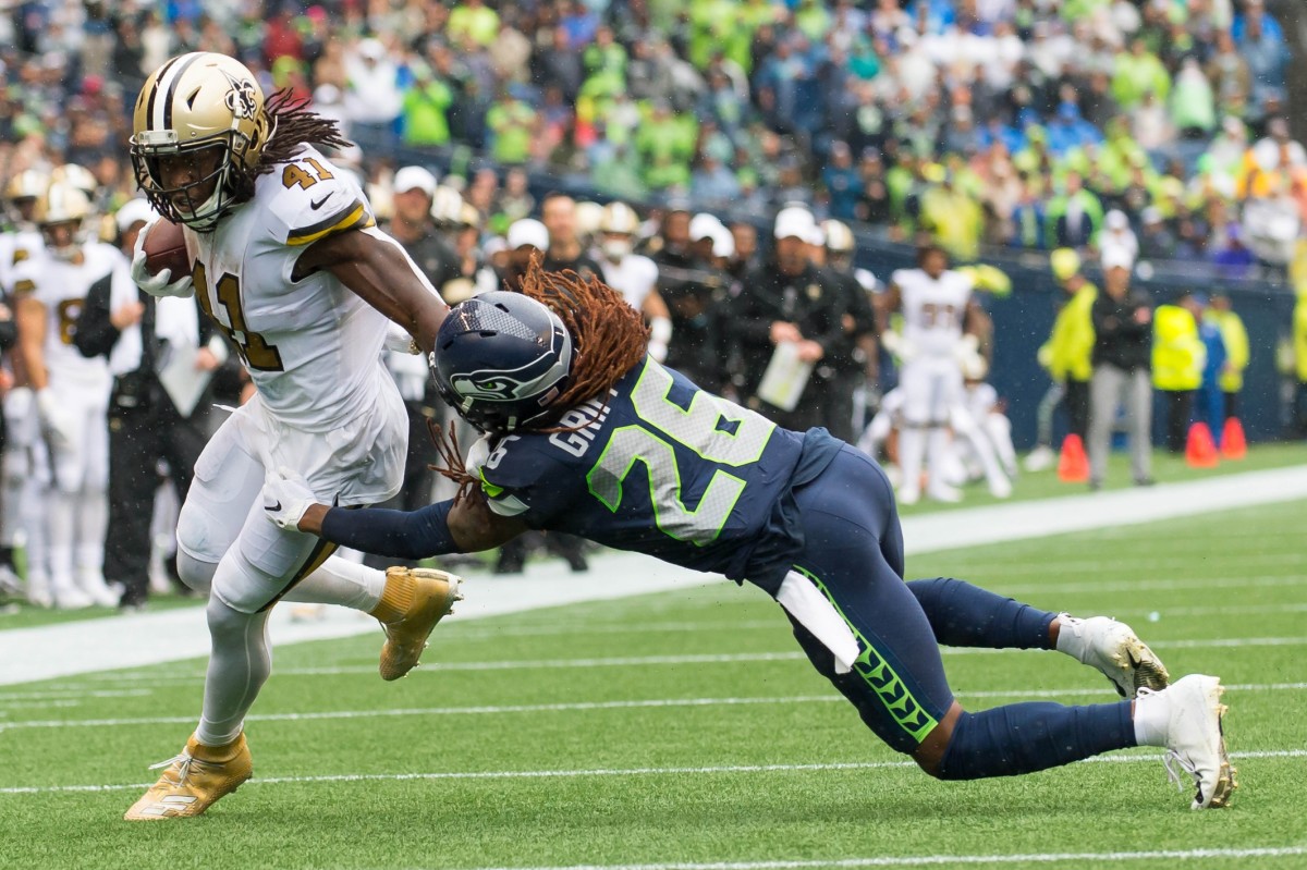 Sep 22, 2019; New Orleans Saints running back Alvin Kamara (41) breaks open against the Seattle Seahawks. Mandatory Credit: Steven Bisig-USA TODAY Sports