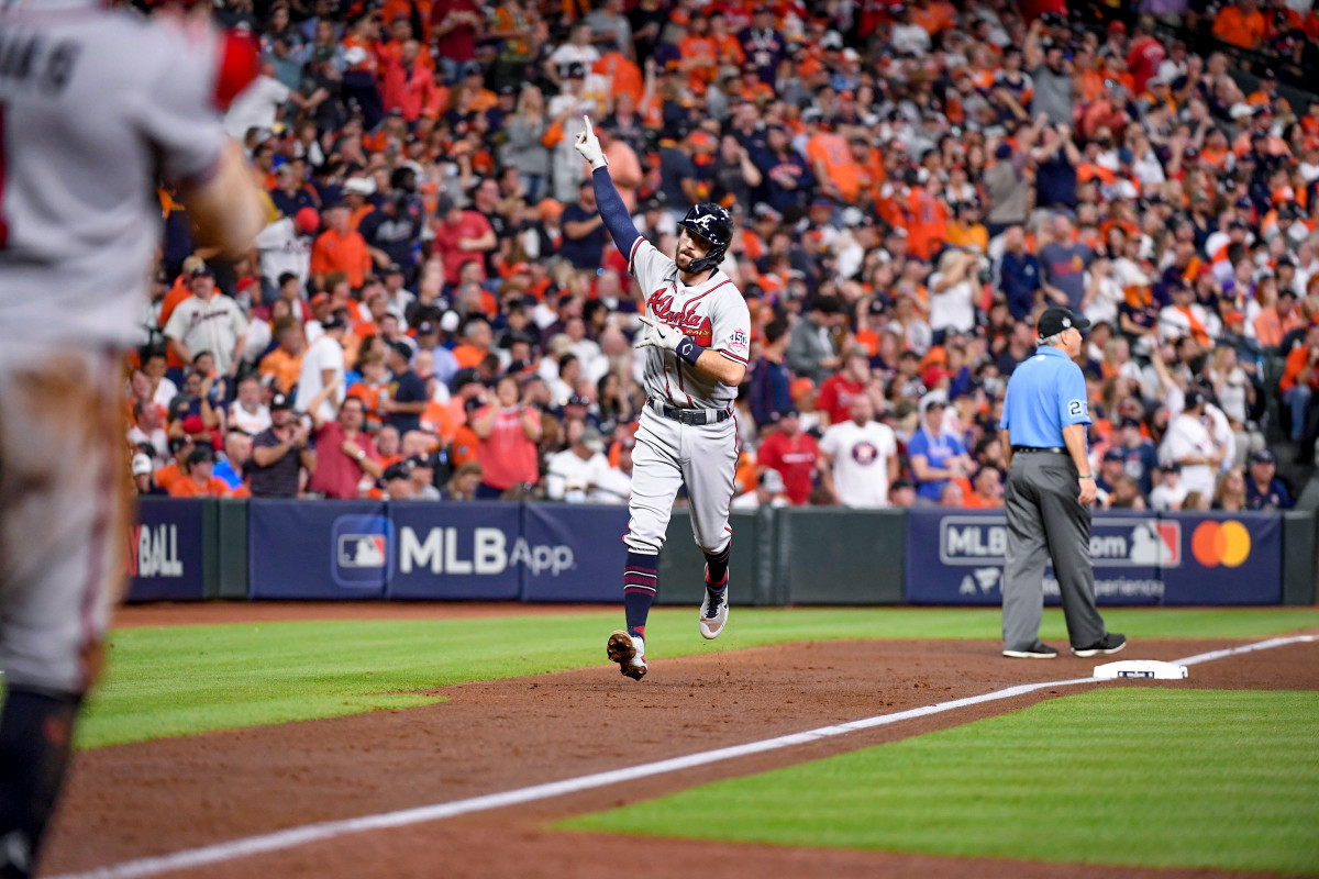 Dansby Swanson, a Georgia native and lifelong Atlanta sports fan, trots toward home plate after his two-run homer in World Series Game 6.