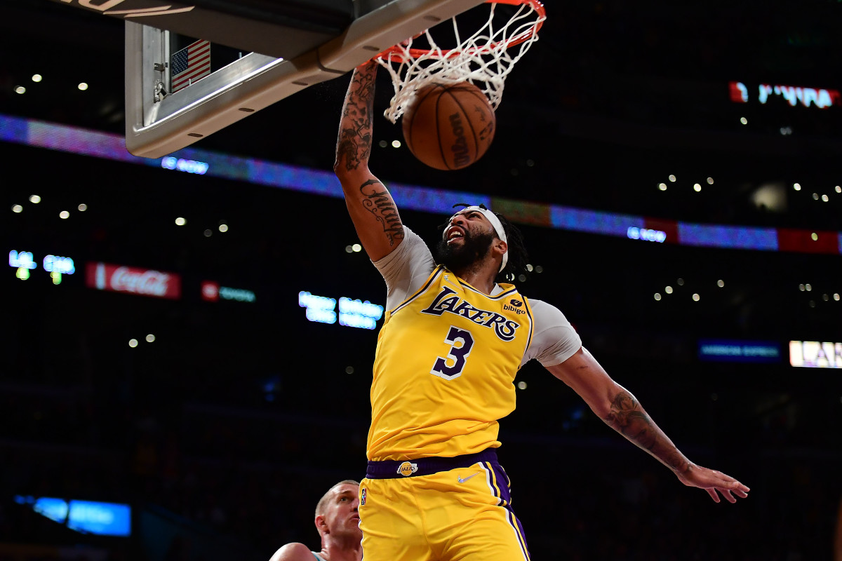 anthony davis dunk usa today 11-8