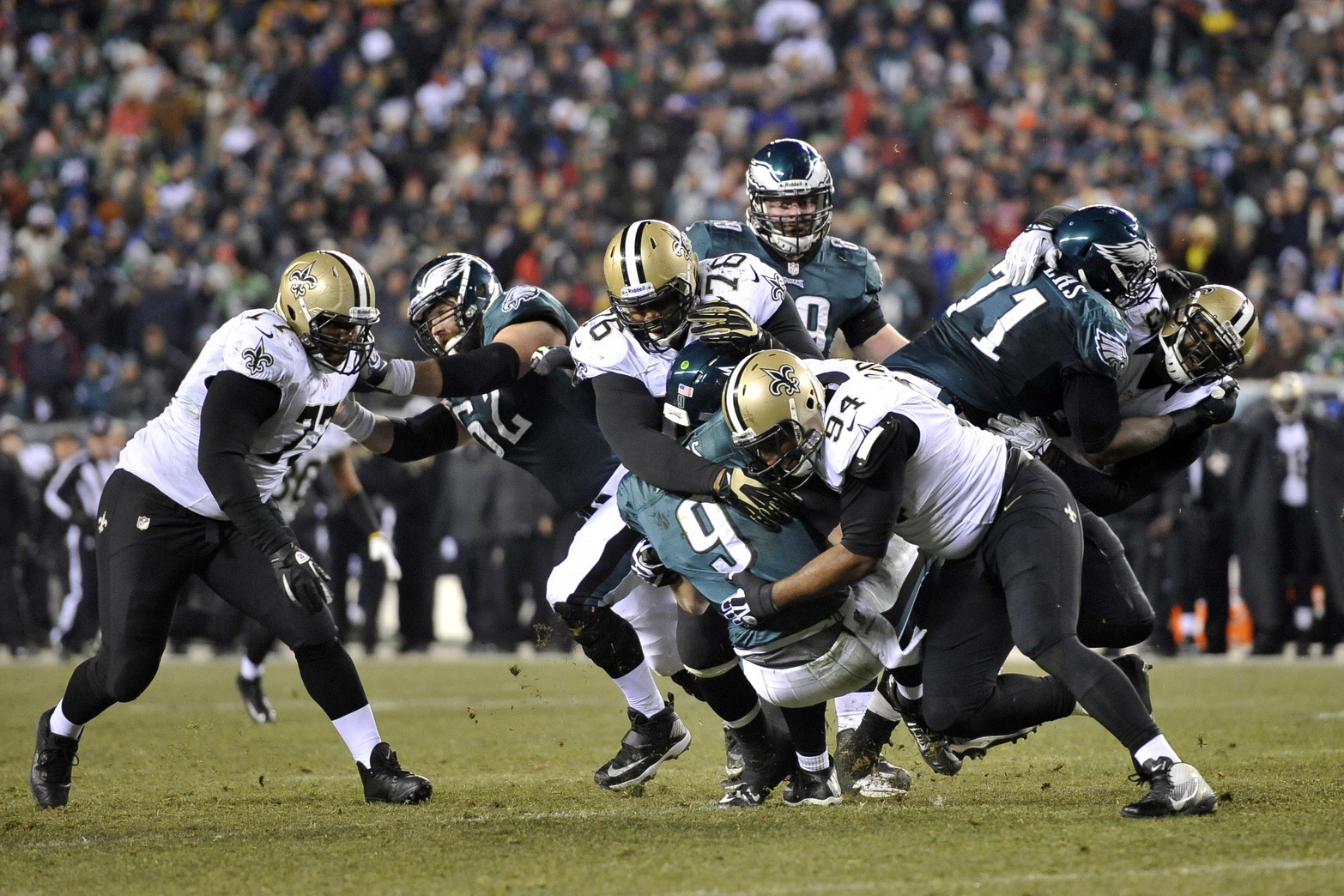 New Orleans Saints defensive end Cameron Jordan (94) sacks former Eagles quarterback Nick Foles (9). Mandatory Credit: Joe Camporeale-USA TODAY 