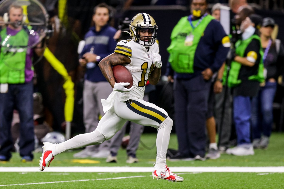 New Orleans Saints receiver Deonte Harris (11) runs in for a touchdown against Dallas. Mandatory Credit: Stephen Lew-USA TODAY 