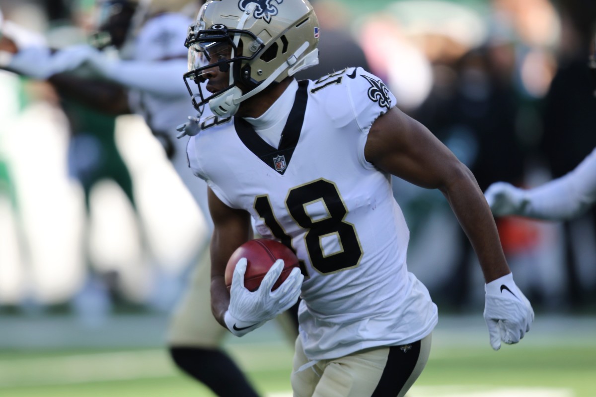 Easop Winston Jr. of the New Orleans Saints, runs with the ball after catching a punt © Kevin R. Wexler-NorthJersey.com / USA TODAY NETWORK